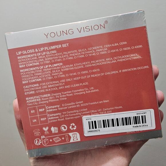 Young Vision Lip Gloss & Lip Plumper Set - Picture 3 of 4